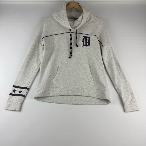PINK Victoria's Secret Tops - PINK Victoria’s Secret Women’s Small Detroit Tigers Hoodie Sweatshirt
